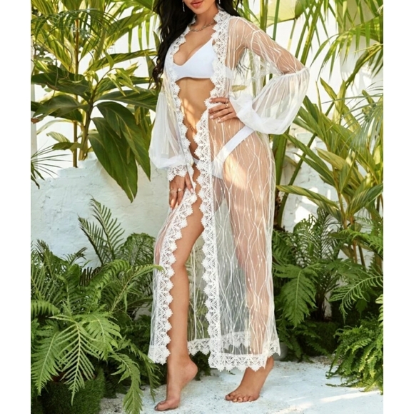 ❗FINAL SALE❗White Contrast Lace Belted Robe - Picture 3 of 5